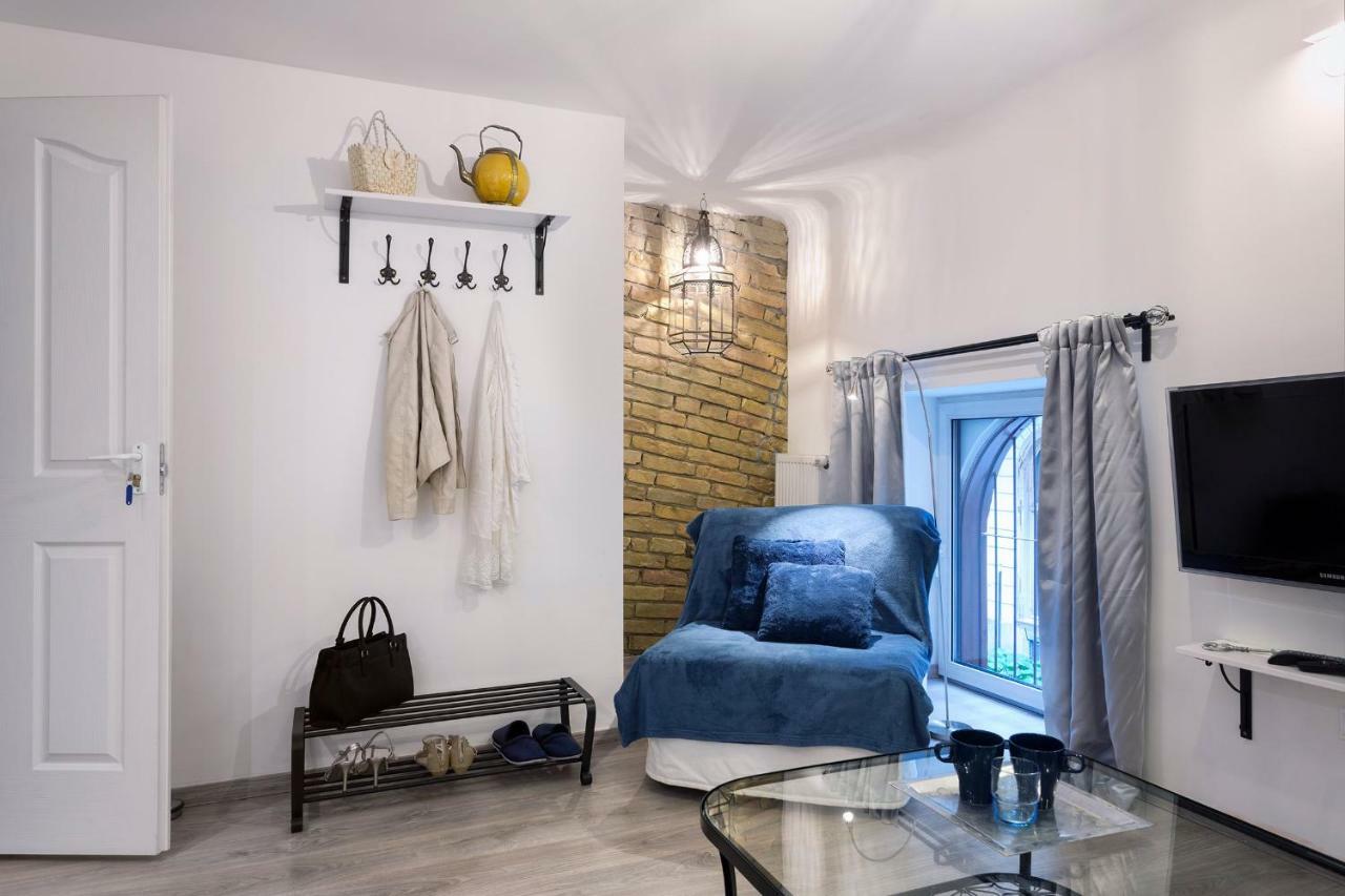 Suites 13 Budapest Esterno foto