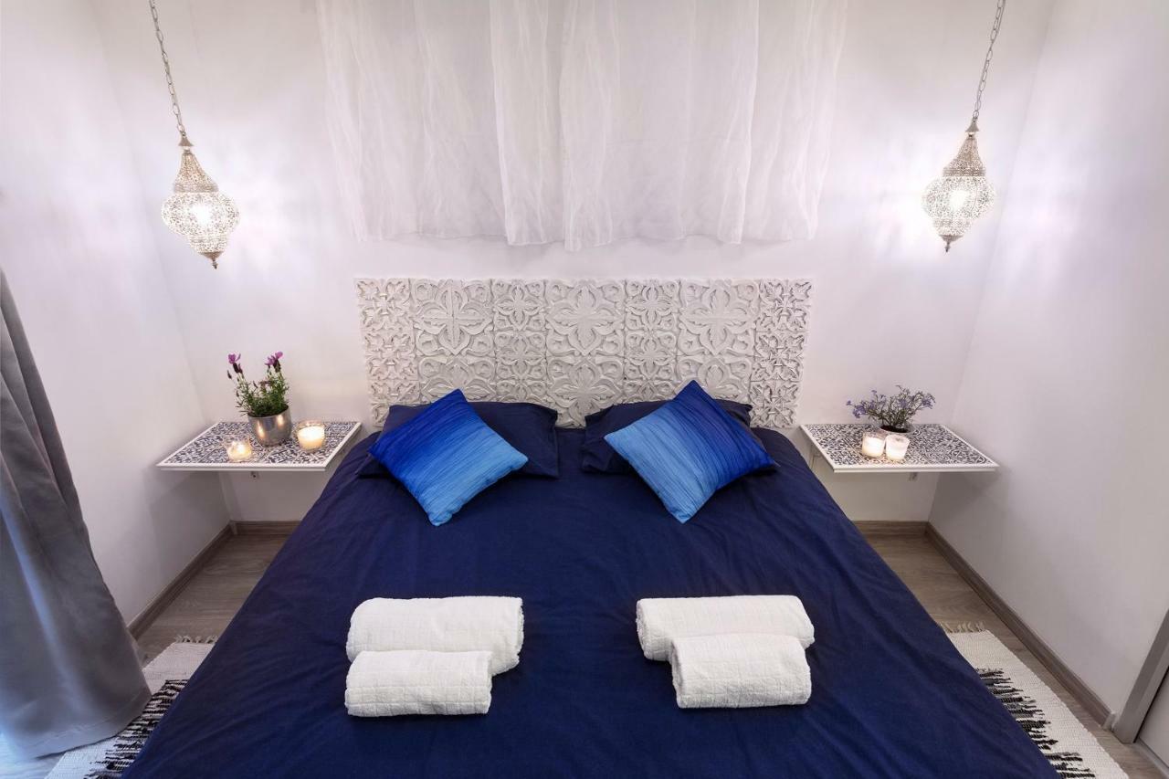 Suites 13 Budapest Esterno foto