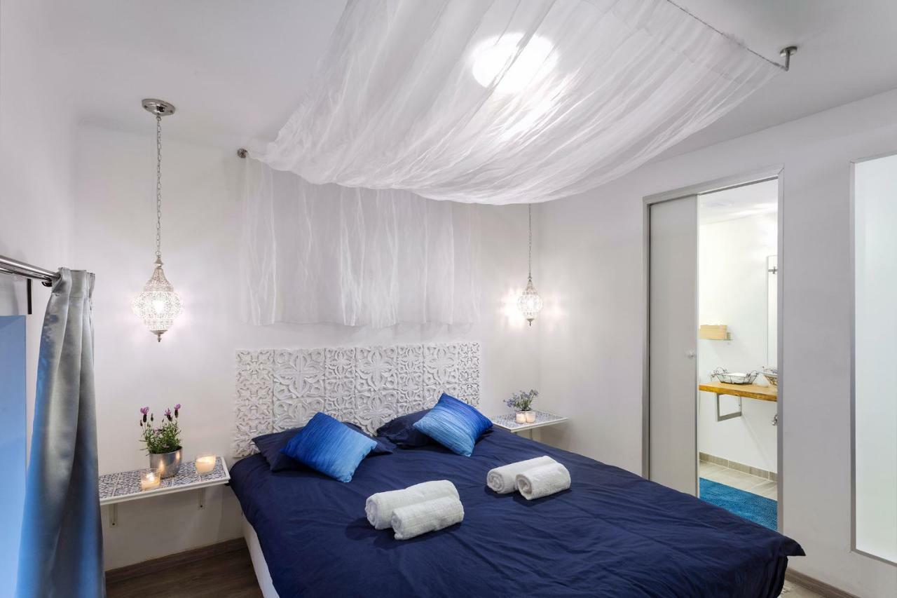 Suites 13 Budapest Esterno foto