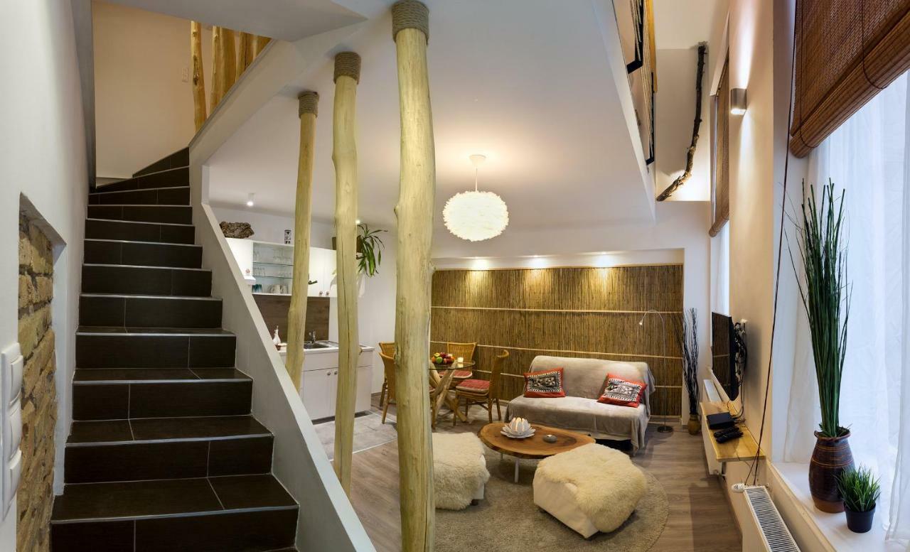 Suites 13 Budapest Esterno foto